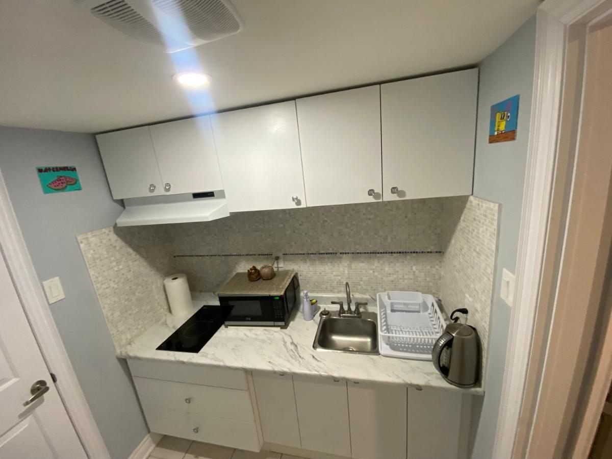 2 Bedroom With 2 Ensuites Unit In Richmond Hill Exterior photo