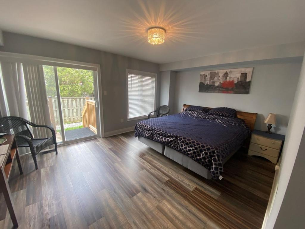 2 Bedroom With 2 Ensuites Unit In Richmond Hill Exterior photo